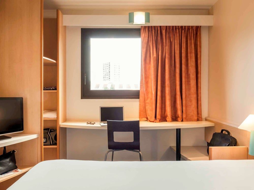 Ibis Saint Gratien 2