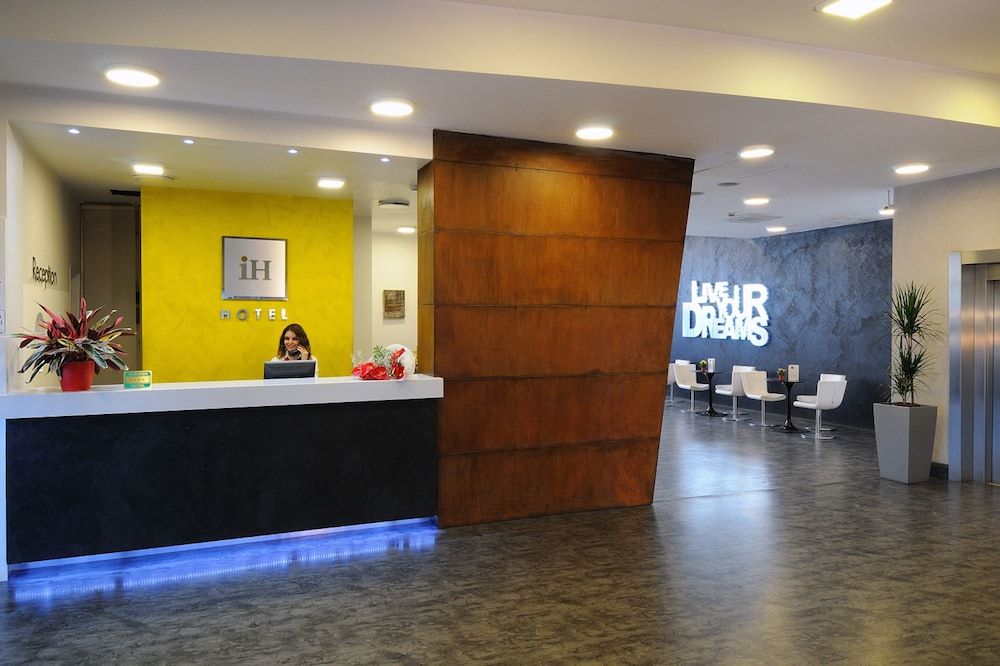 IH Hotels Milano Lorenteggio 3