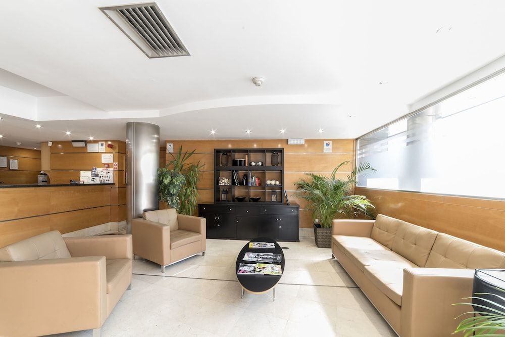 Infanta Mercedes 2 Infanta Mercedes 2