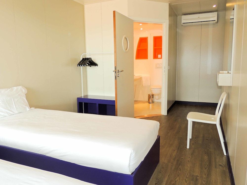 iStay Hotel Porto Centro 3