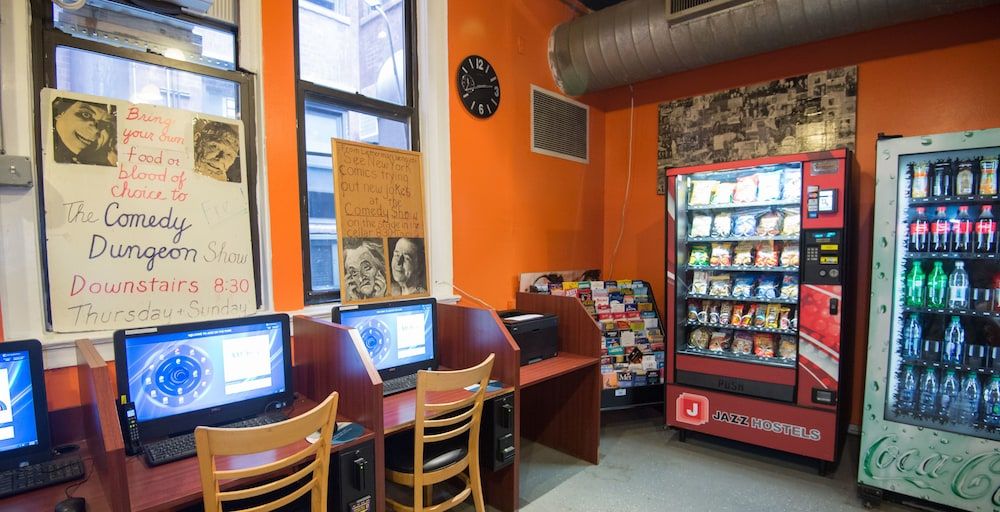 Jazz On The Park Hostel 3