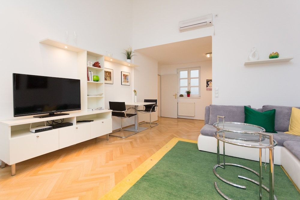Jupiter Apartment Esslinggasse 2
