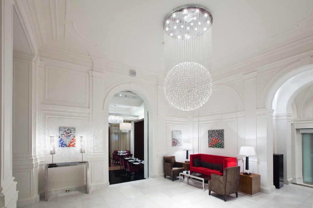 Kings Court 2 Kings Court 2