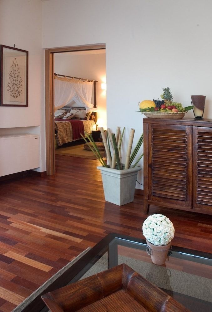 King's Residence Hotel 3 King's Residence Hotel 3