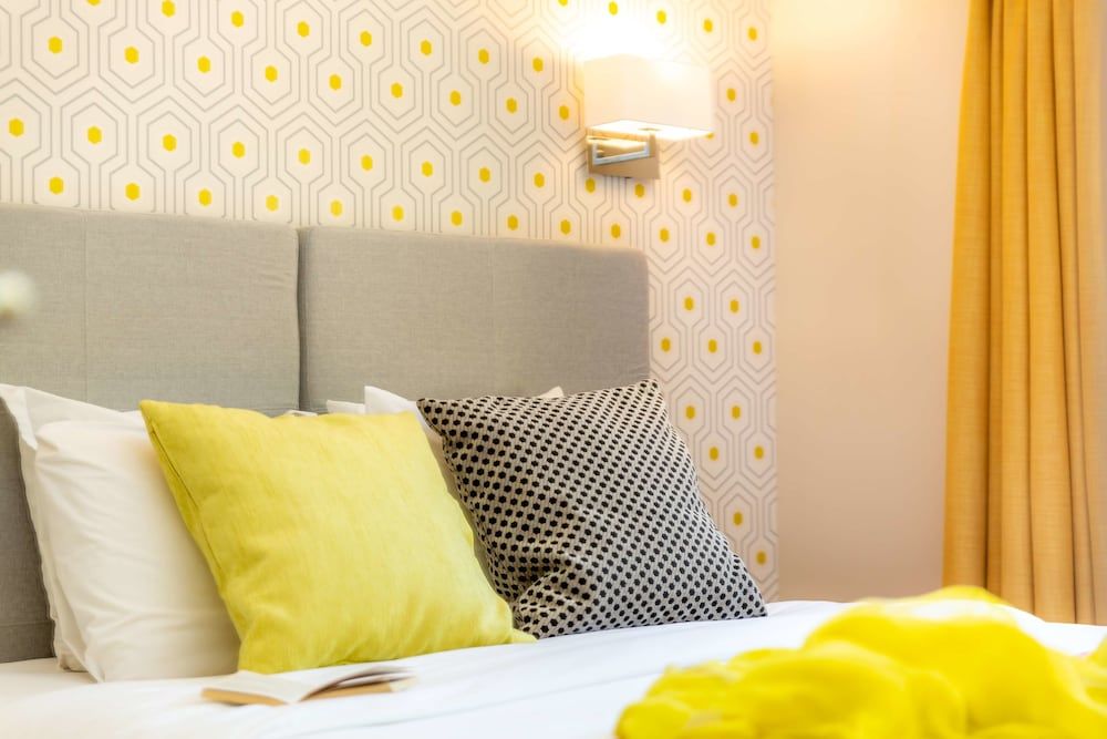 Kyriad Avignon Palais Des Papes 1