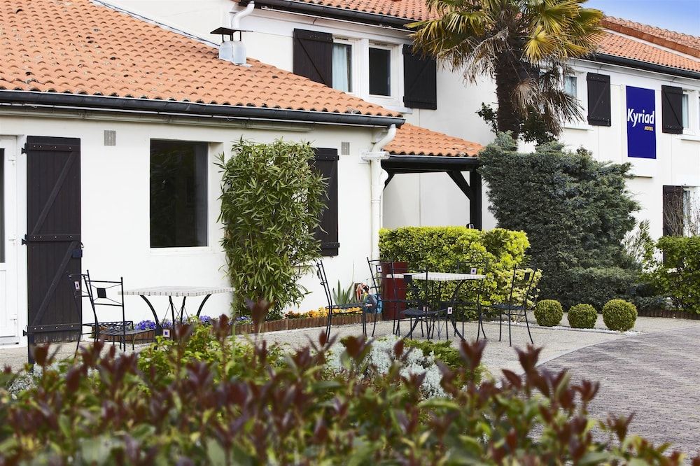 Kyriad Bordeaux Lormont 3 estrelas em Lormont