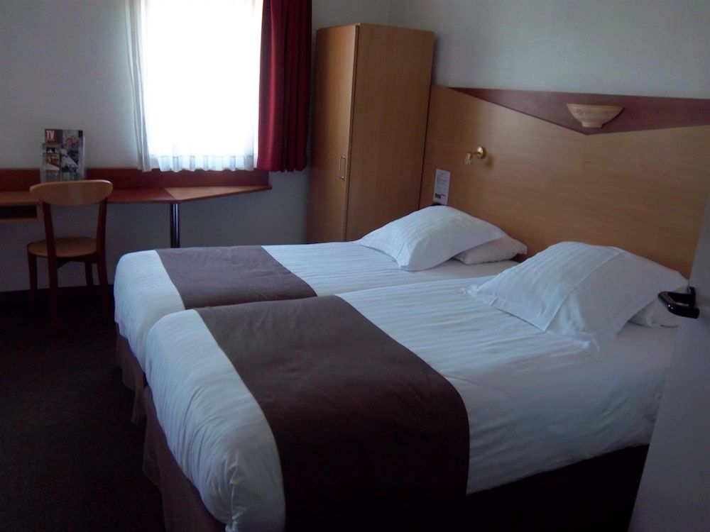 Kyriad Cannes Mandelieu 3