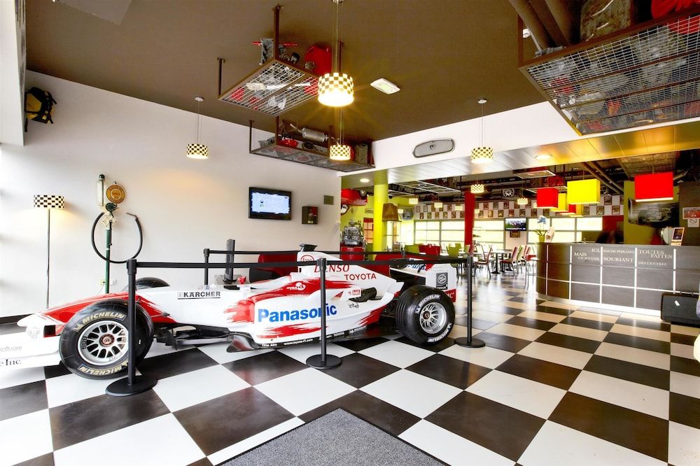 Kyriad Design Enzo Metz Sud Augny 2