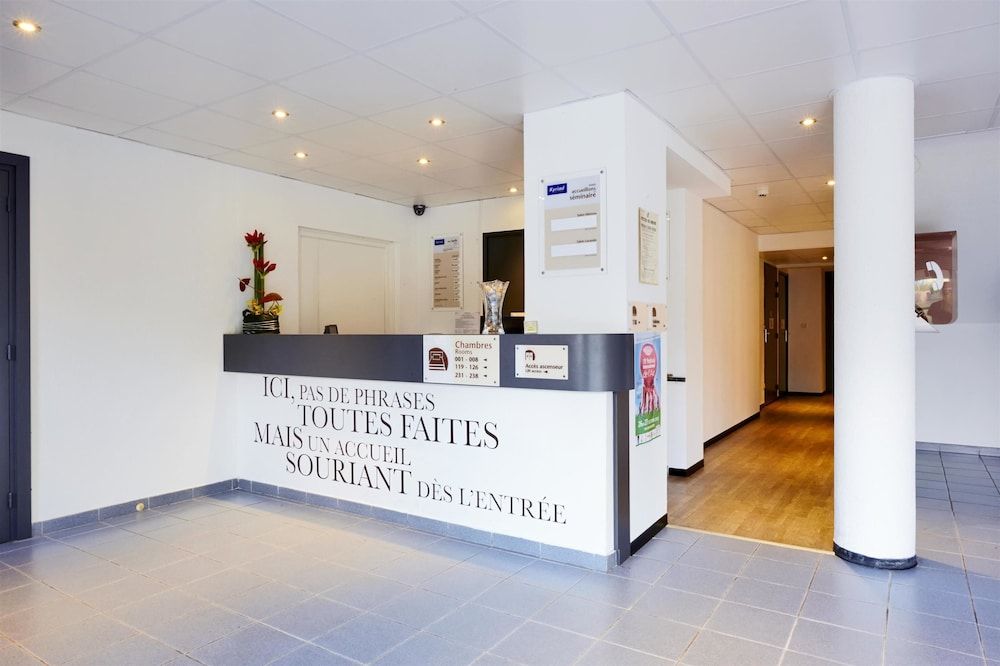 Kyriad Frejus Centre - Saint Raphael 2