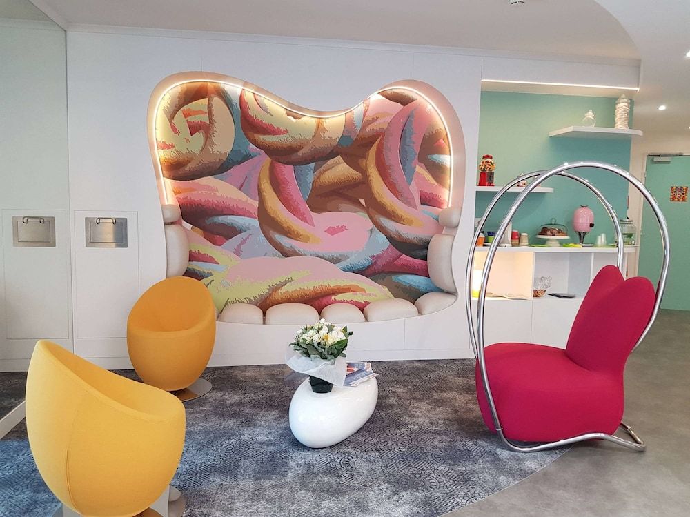 Kyriad Frejus Port - Saint Raphael 1