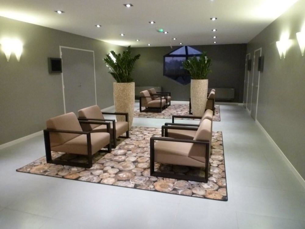 Kyriad Hôtel La Roche-Sur-Yon 2