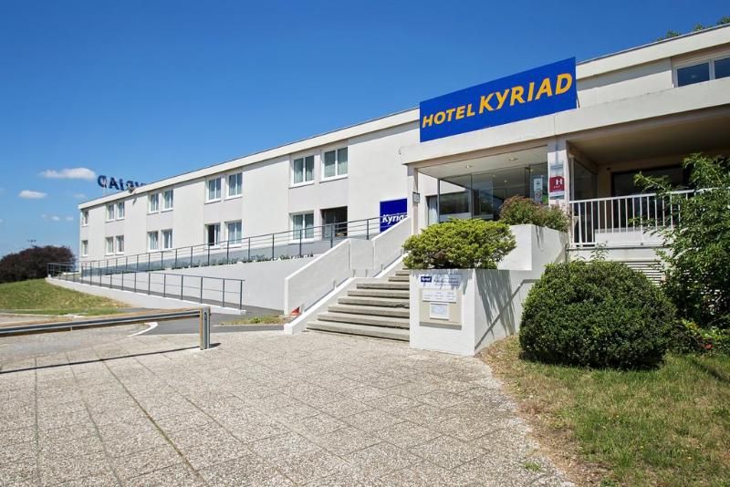 Kyriad Nemours 3