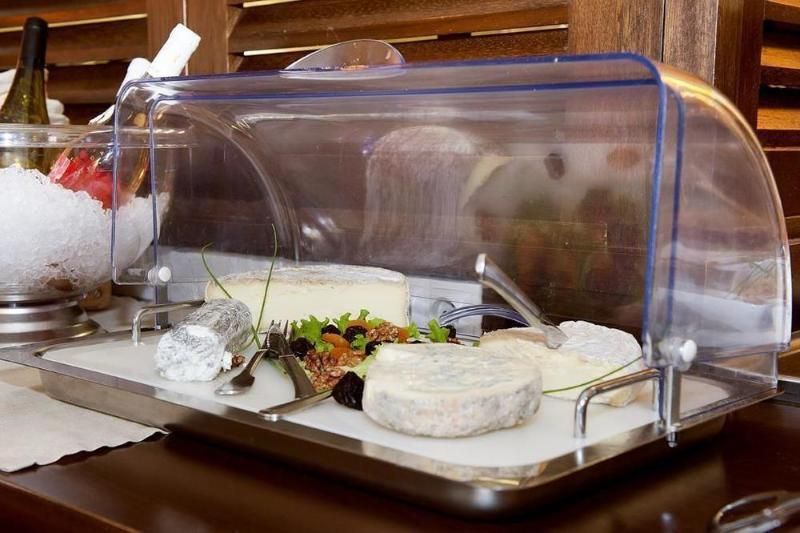 Kyriad Orleans Olivet 2