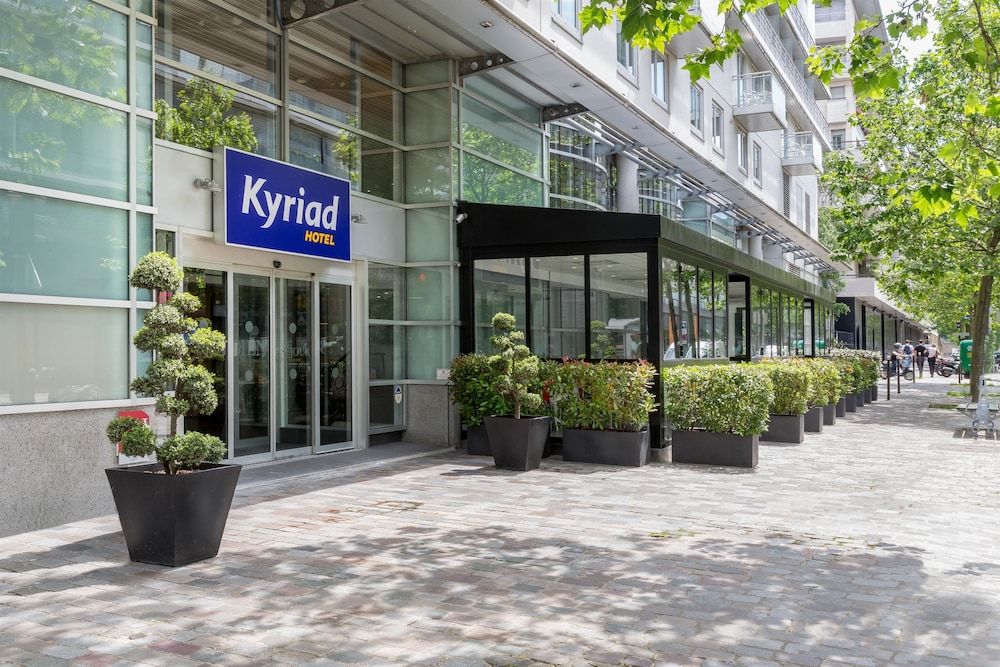 Kyriad Paris Bercy Village 1