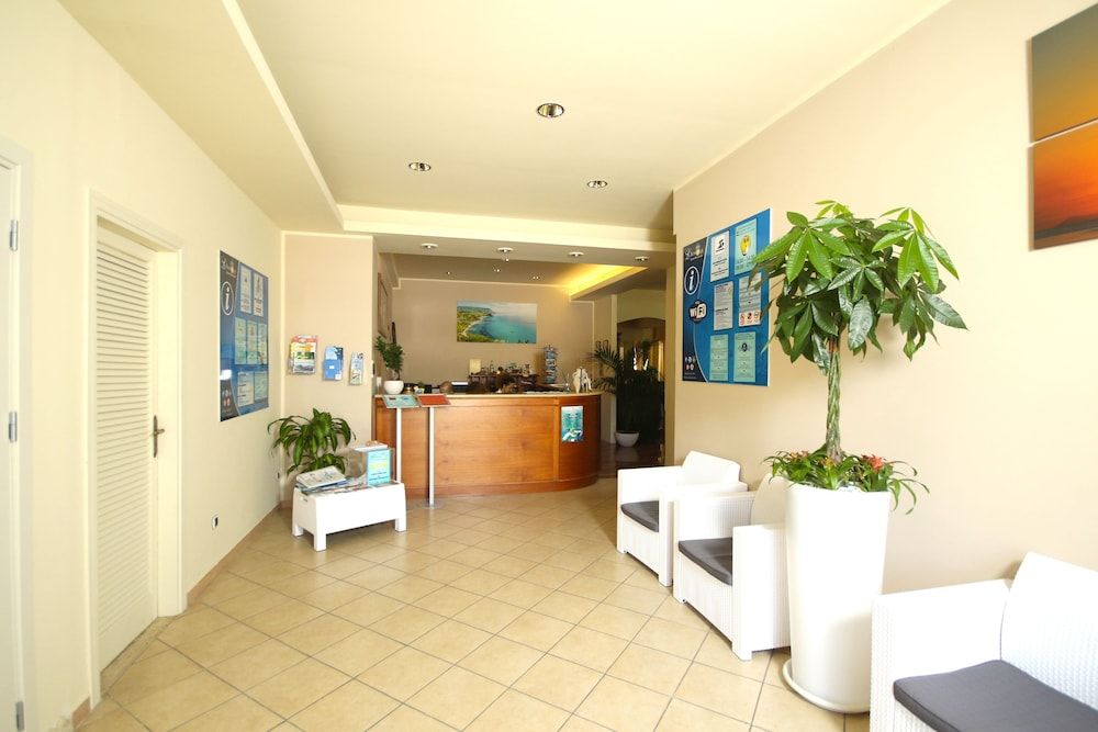 La Bussola Hotel Restaurant 2