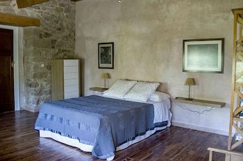 La Casa de Los Moyas 3 La Casa de Los Moyas 3