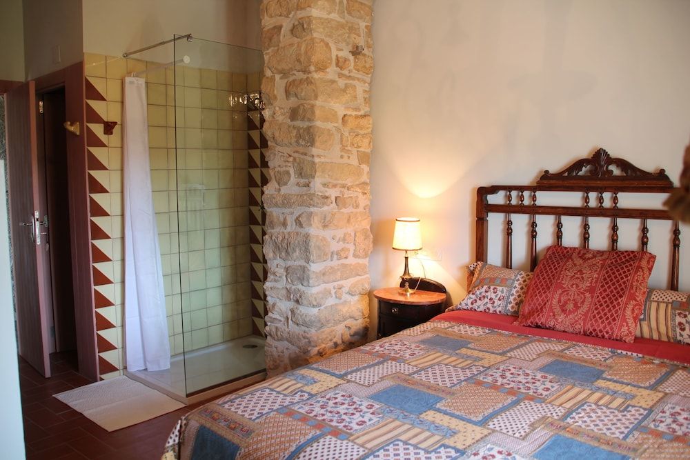 La Casa Dels Ocells- Adults Only 2