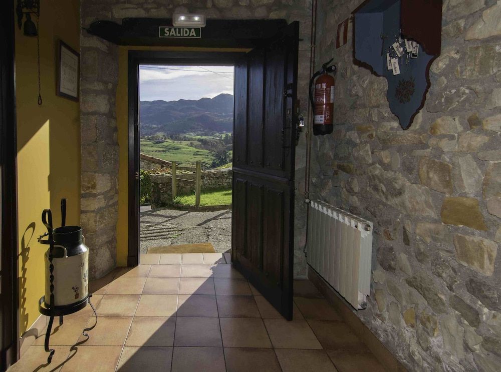 La Casona de Tresgrandas 2