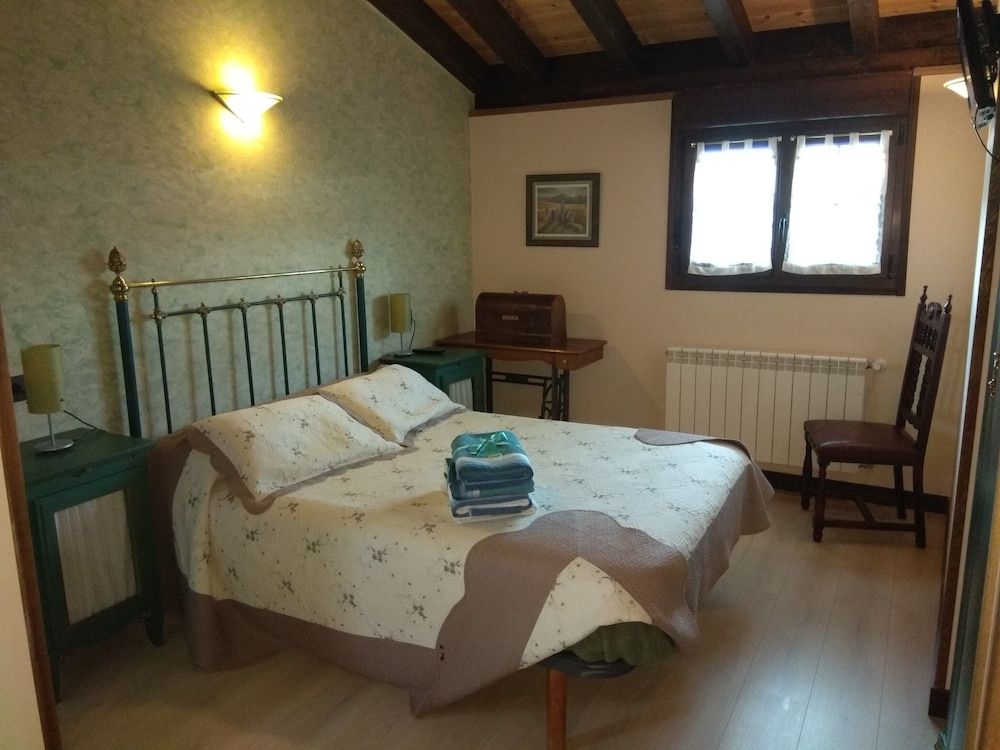 La Cerca de Doña Jimena 1 La Cerca de Doña Jimena 1