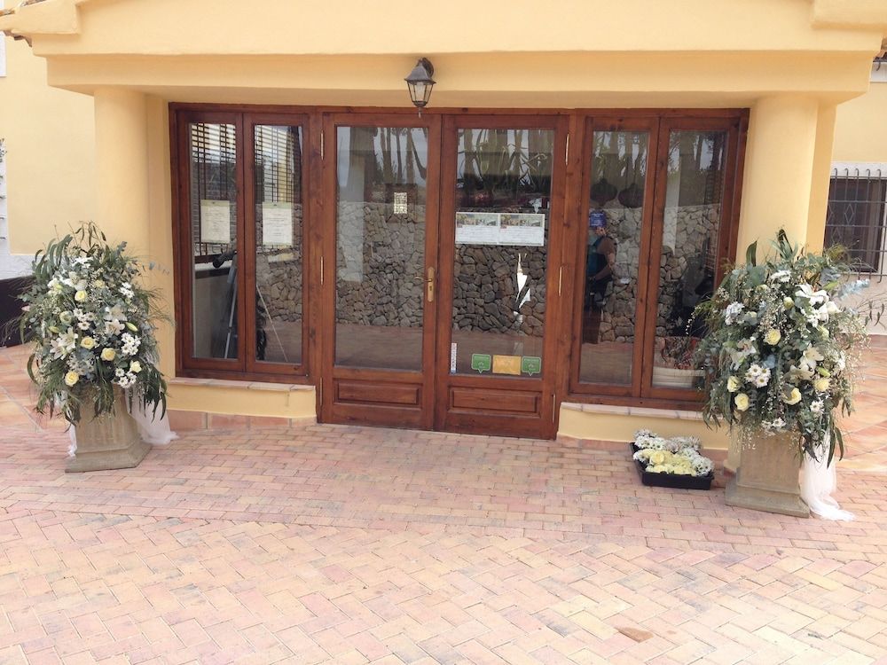 La Escondida Singular's Hotels & Restaurants 2 La Escondida Singular's Hotels & Restaurants 2