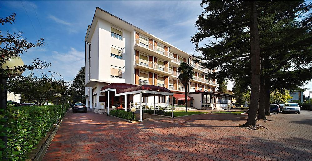 Hotel La Meridiana 4 estrelas em Mogliano Veneto