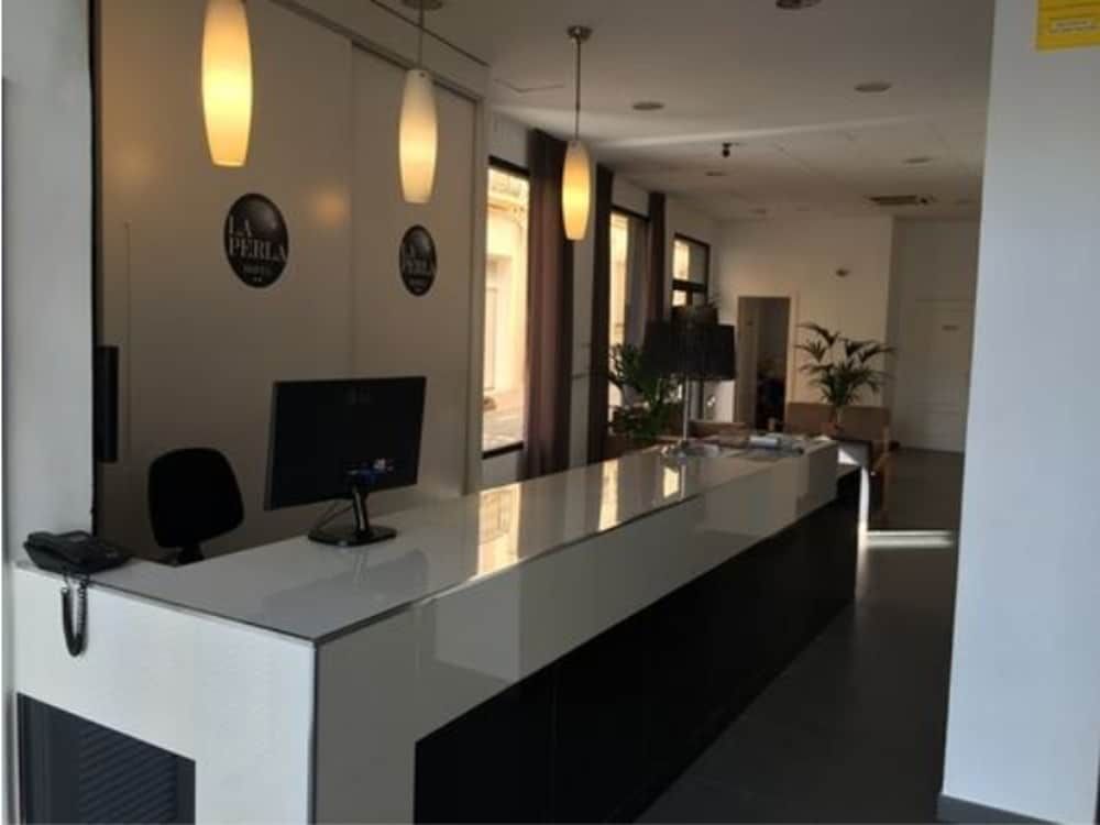 La Perla Hotel 3 La Perla Hotel 3