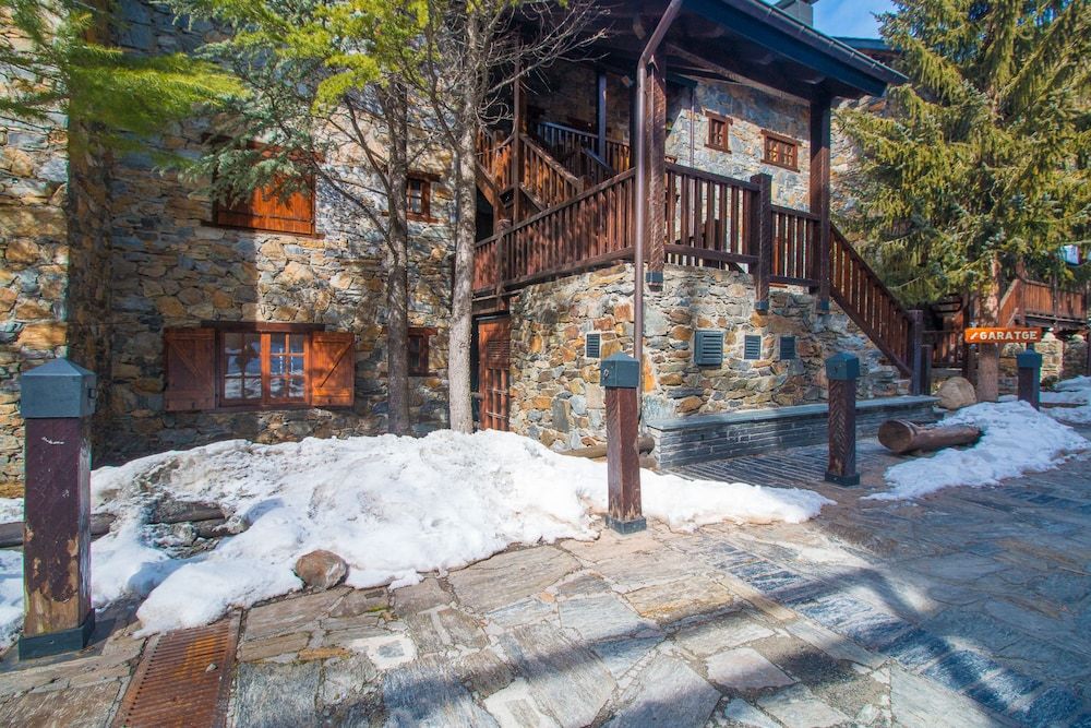 La Pleta Del Tarter Apartments 1 La Pleta Del Tarter Apartments 1