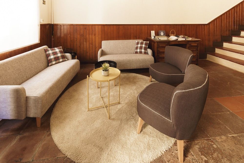 La Premsa by Pillow 2