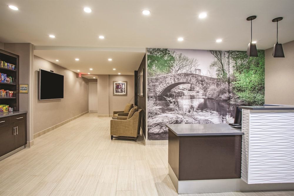 La Quinta Inn & Suites New York City Central Park 3