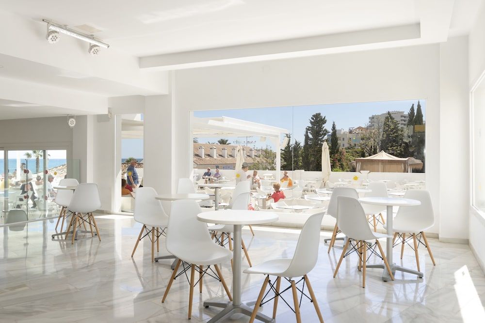 Hotel Palia La Roca 2 Hotel Palia La Roca 2