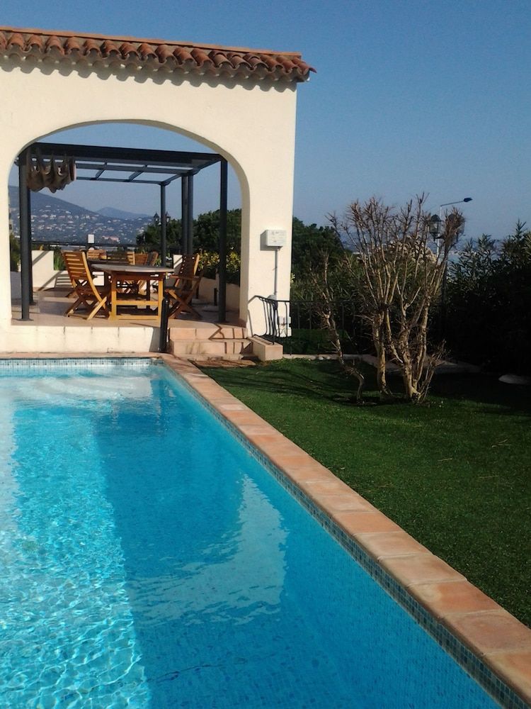 La Villa Maya 3 estrelas em Gassin