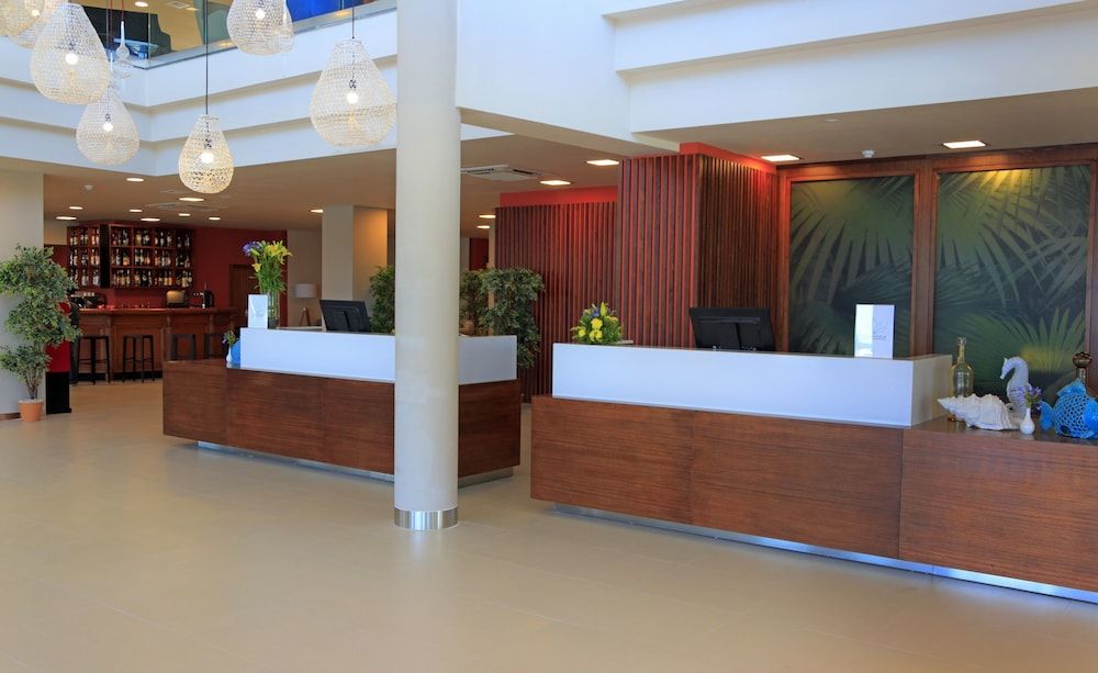 Riviera Spa Resort – Adults Only 3