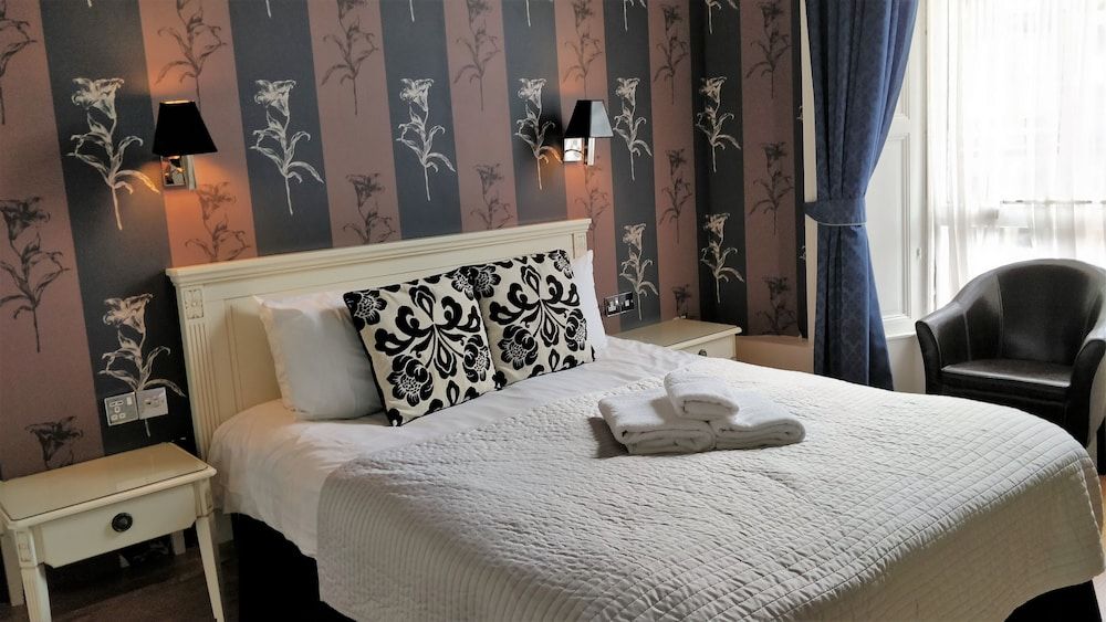 The Haymarket Lairg Hotel 3 The Haymarket Lairg Hotel 3