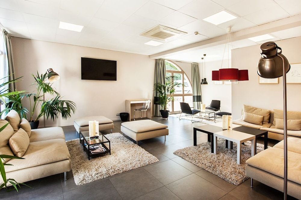 L'Amandier 3 L'Amandier 3