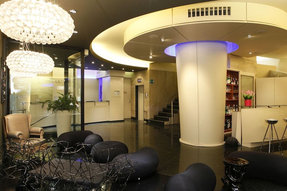 Hotel Lancaster 1