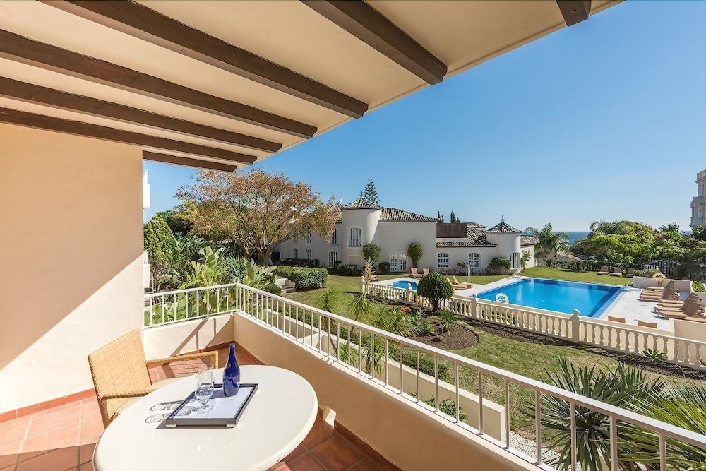 Las Dunas Suites & Apartments 1