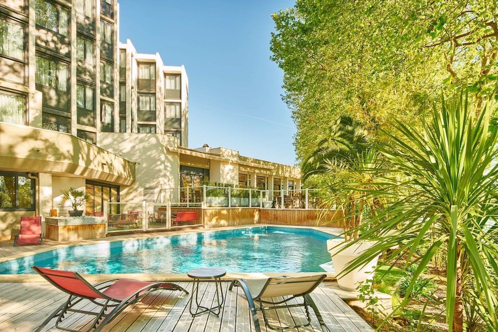 Le Bayonne 4 estrelas em Baiona