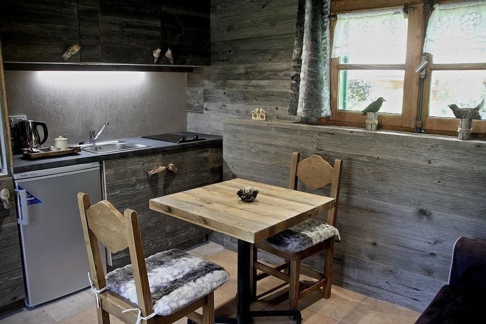 Le Petit Nid d'Amour 2