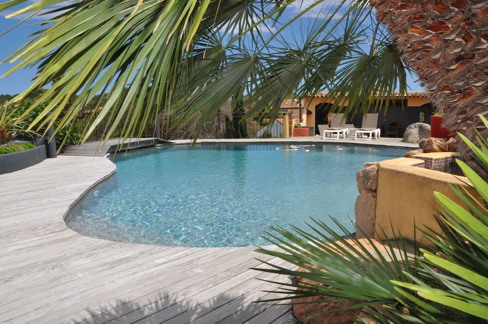Le Roc e Fiori Hotel 4 étoiles à Porto-Vecchio