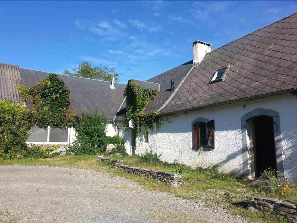 Les Alpagas Des Baronnies -1 estrelas em Lies