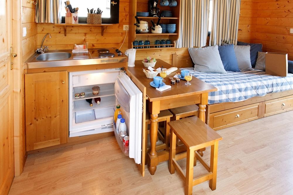 Les Roulottes de la Champagne Campground 2