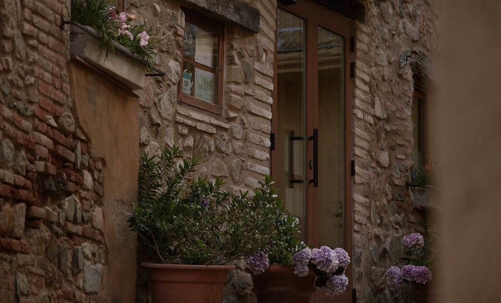 Les Velles Escoles 1 Les Velles Escoles 1