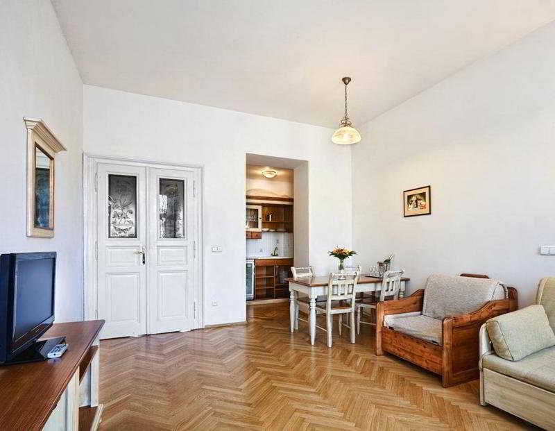 Lessertown 2 Lessertown 2