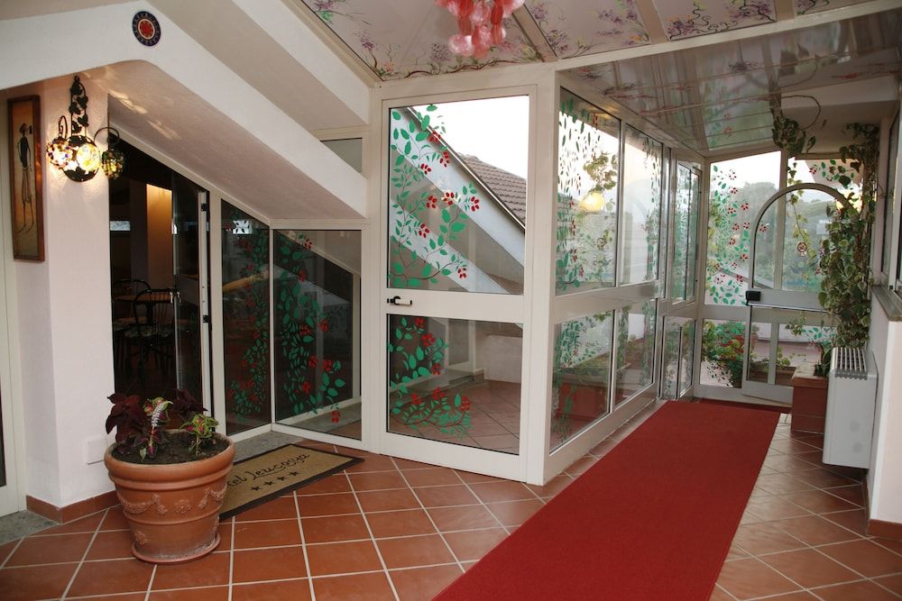 Hotel Leucosya 2 Hotel Leucosya 2