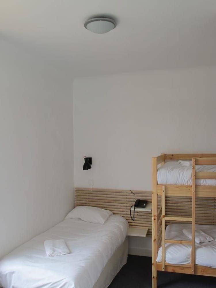 L'Hôtel des Bois Verts 3