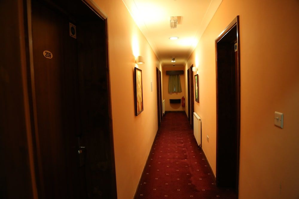 London Star Hotel 2