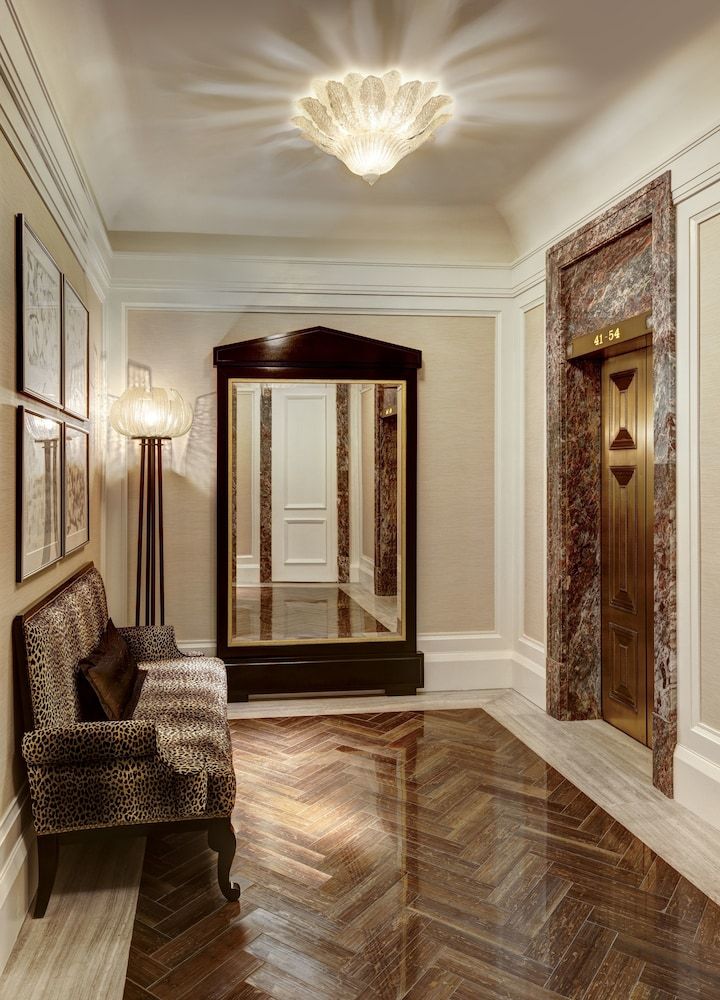 Lotte New York Palace 3