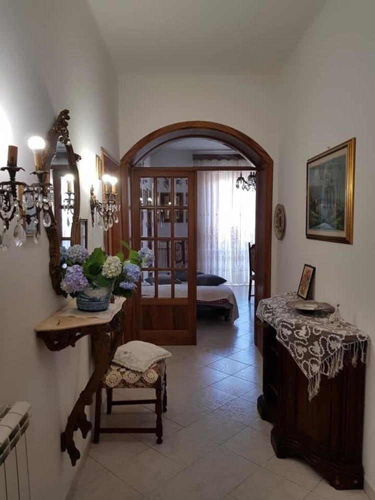 Lunartista Bed & Breakfast 3