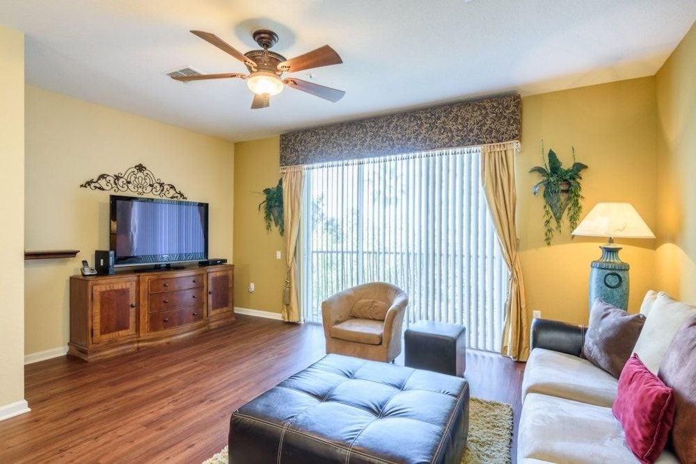 Luxury Modern Town Home, Vista Cay Resort | 4004 1 Luxury Modern Town Home, Vista Cay Resort | 4004 1