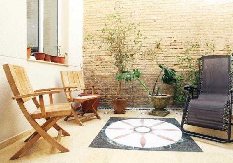 LuxuryBoutique Valencia Beach 1